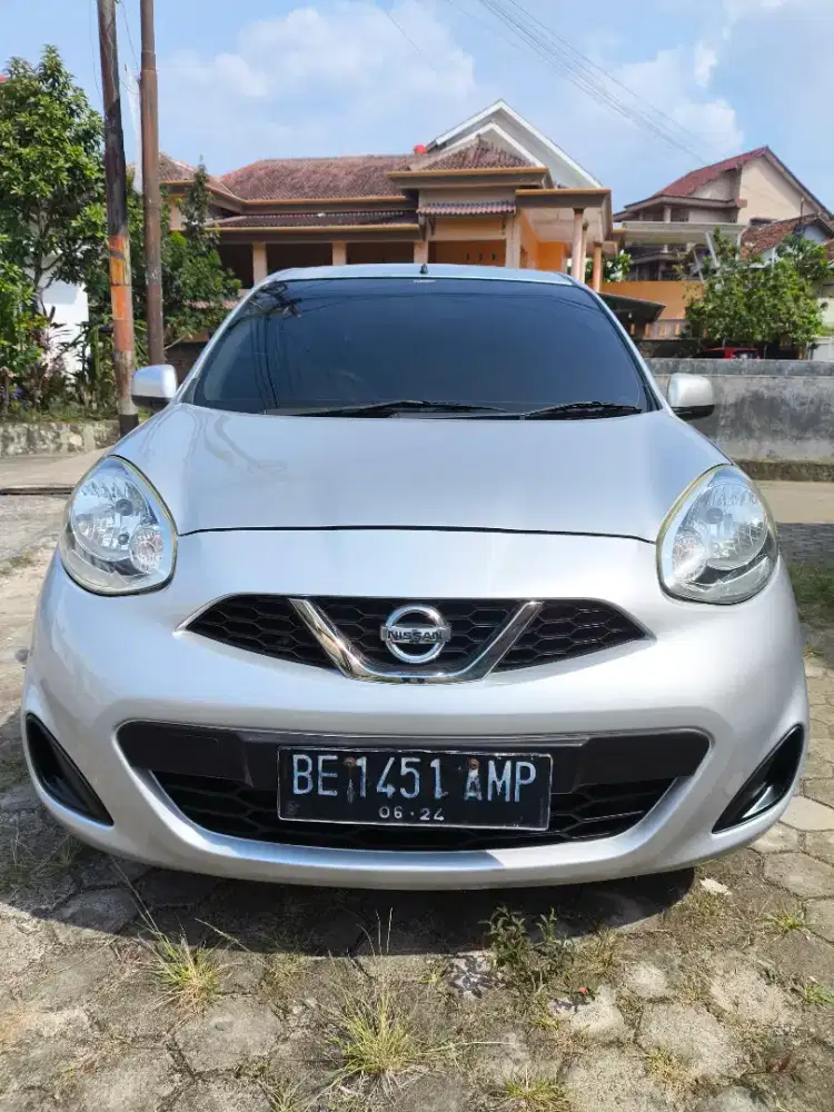 Nissan March Matic 2014 Mulus
