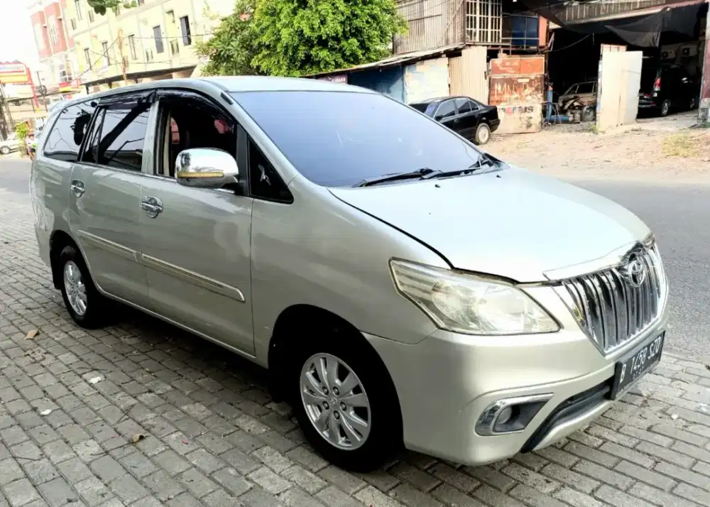 TOYOTA KIJANG INNOVA MDL FULL G 2.0 MANUAL UP BARONG TH 2012