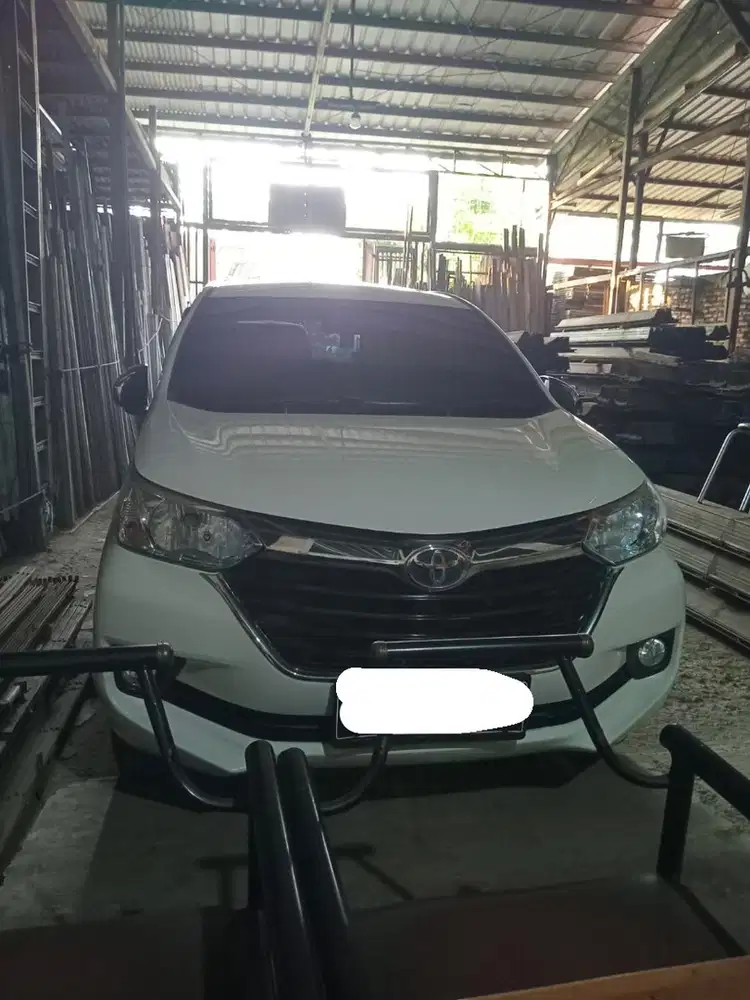 Toyota Avanza G Manual-MT 2016 bulan 12