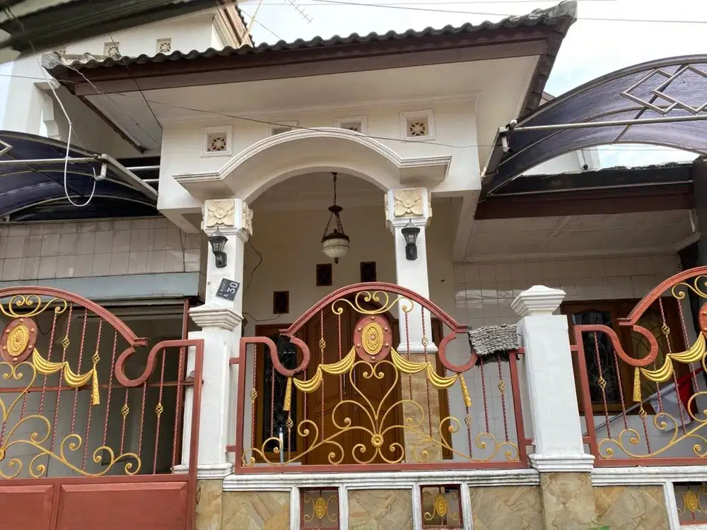 DIJUAL RUMAH 2 LANTAI