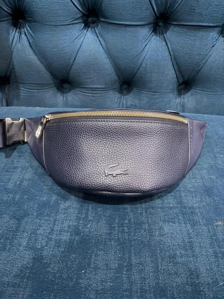 Tas Bumbag Lacoste