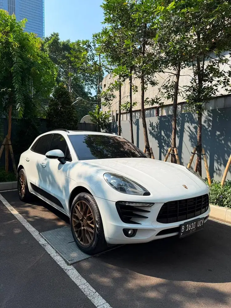 Porsche macan facelift 2.0 2017 like new