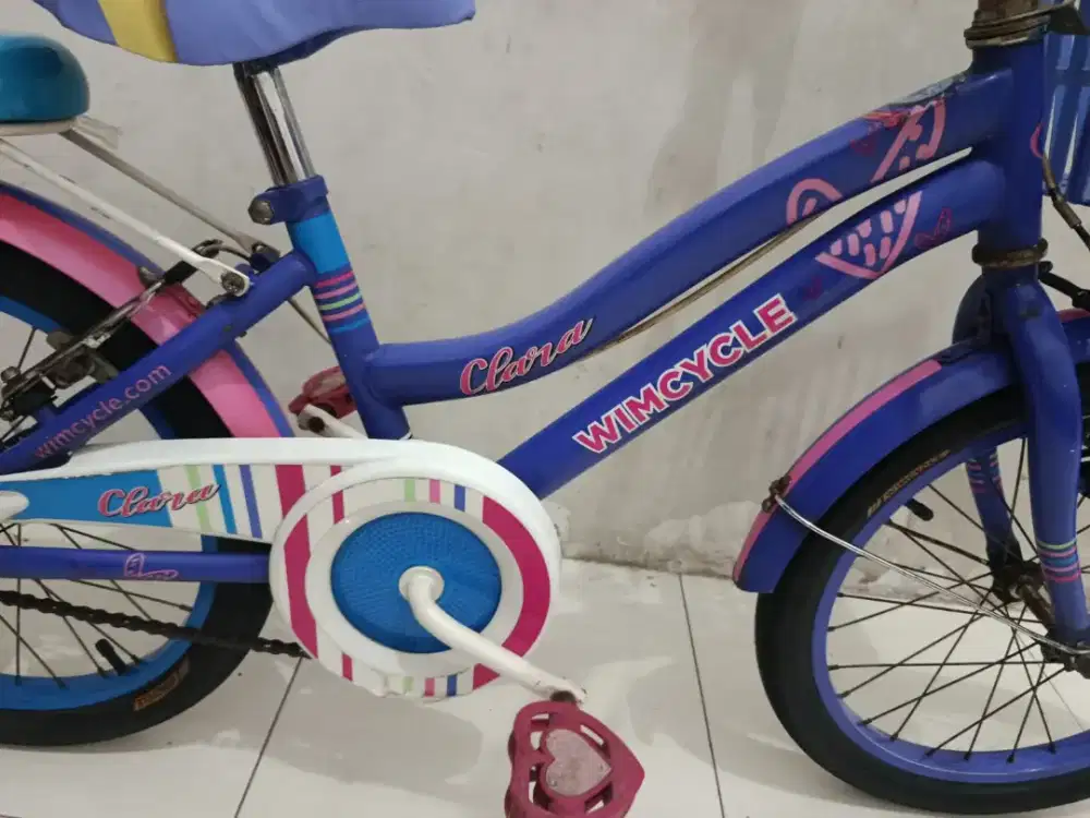 Wimcycle Clara ukuran 18