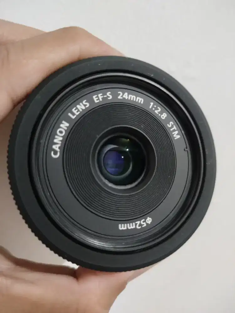 Lensa Canon 24M F 2.8M IS STM