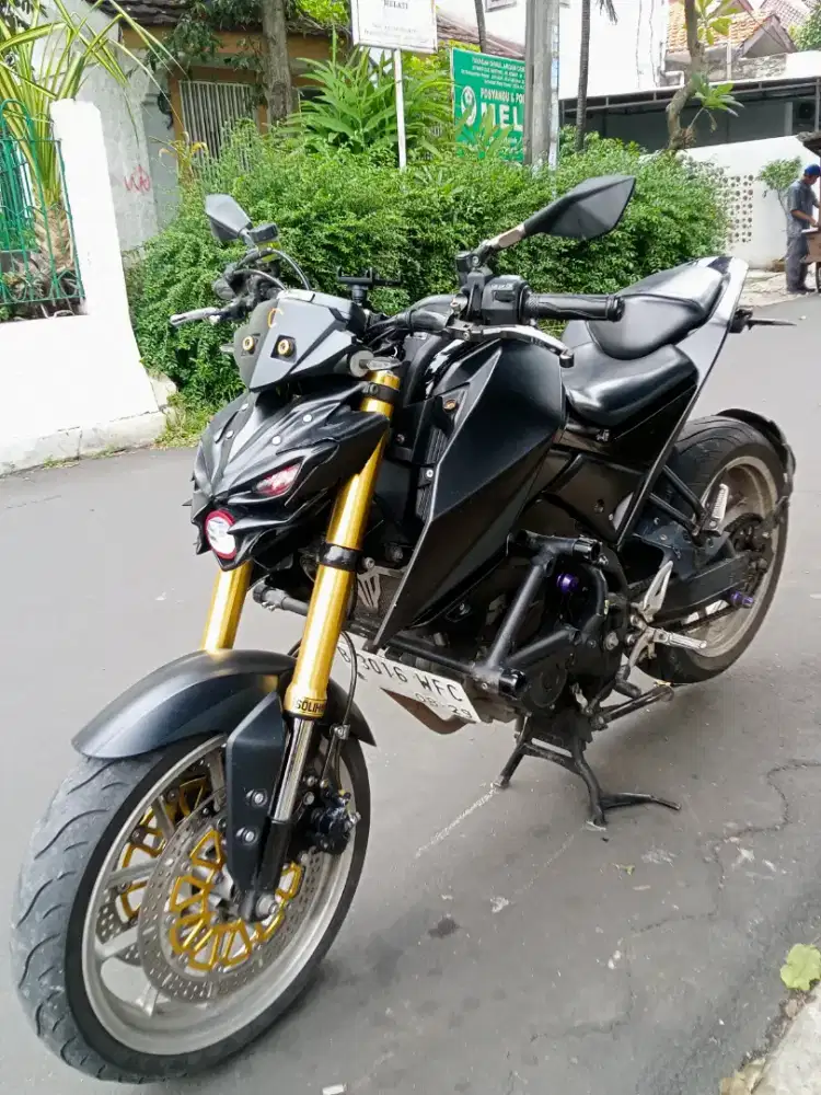 Dijual Yamaha xabre 2017 pjk lewat MTR bgus