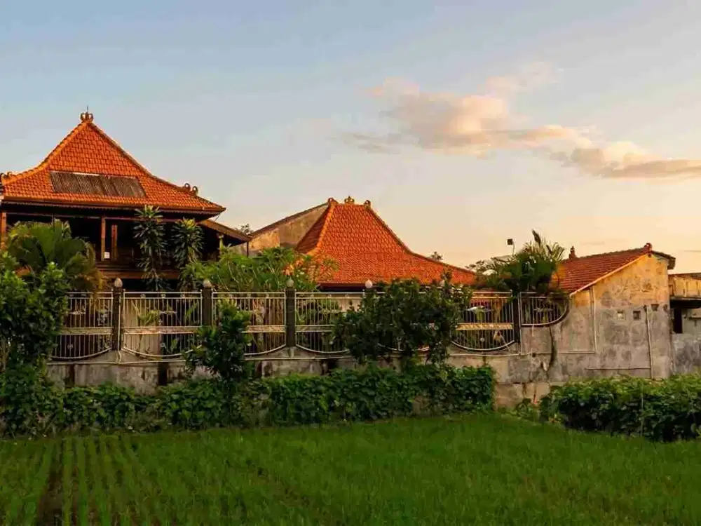 JUAL RUMAH KLASIK NUANSA BALI