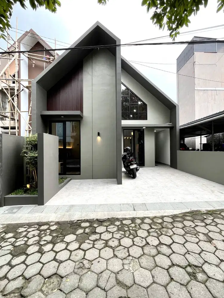 Rumah Scandinavian Bonus Furniture di Maguwoharjo