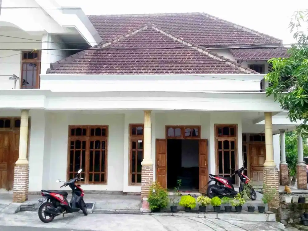JUAL RUMAH PERUM PAKUNDEN PERMAI BLITAR