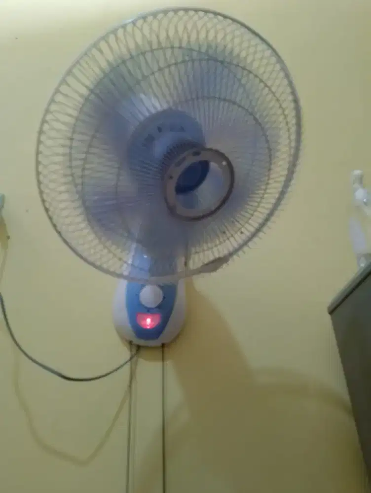 Kipas dinding second