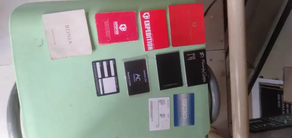 Di jual semua macam buku murah aja semua baru wa,hp