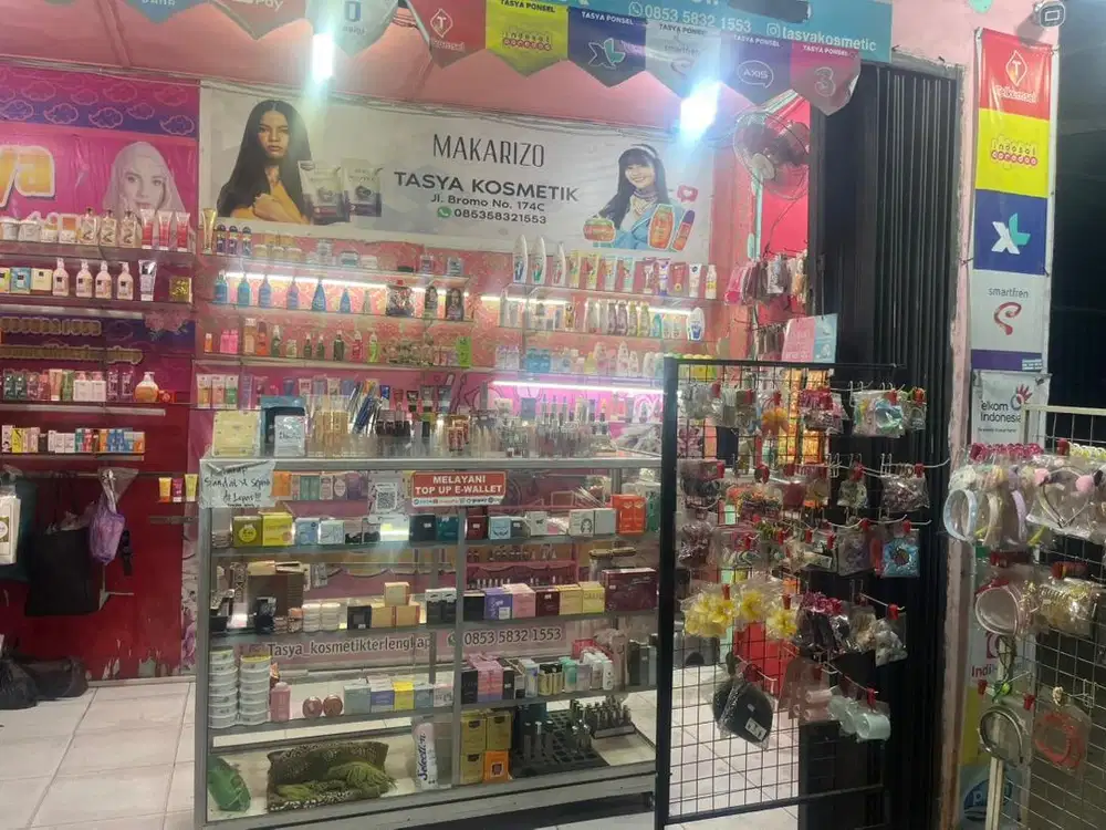 Dijual produk produk kosmetik dan over kontrak toko