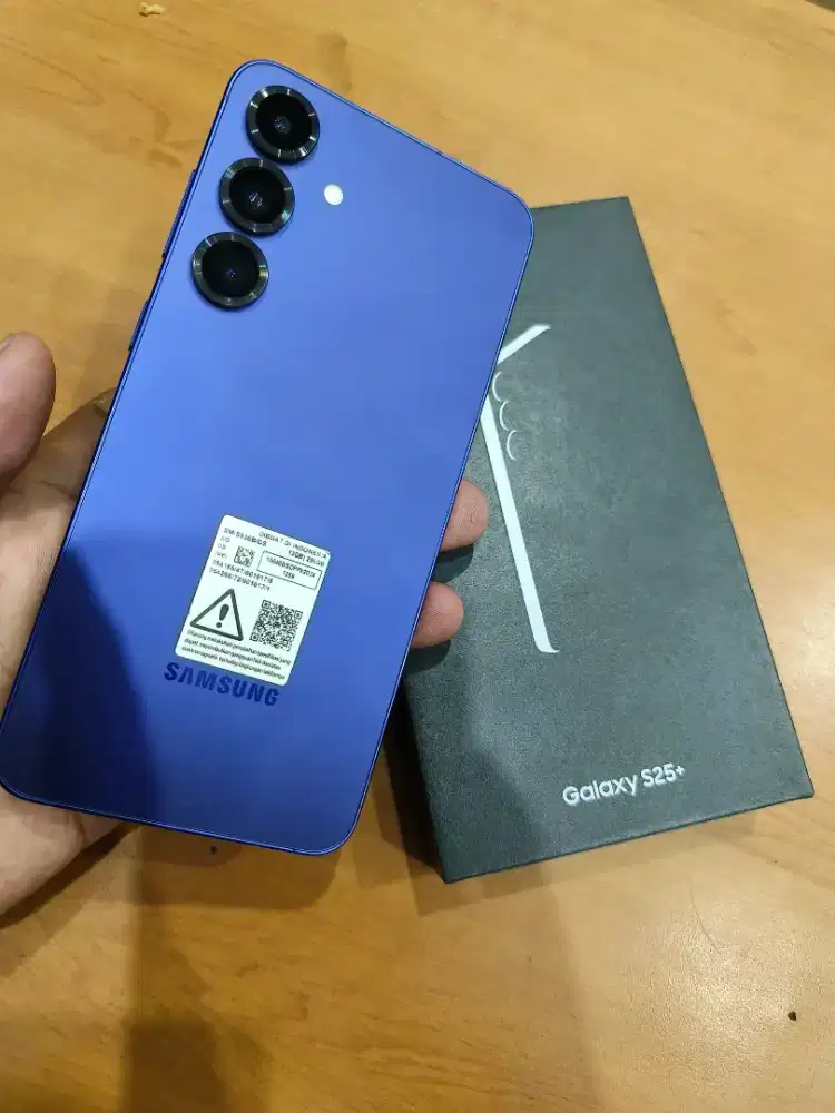 Samsung S25+ 12/256 fullset mulus like new