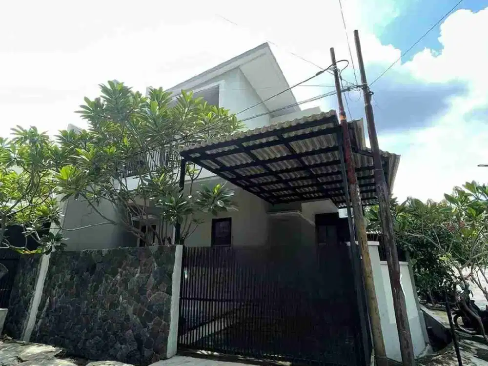 Panjang Jiwo Hook 2 lantai minimalis Lokasi Strategis selangkah ke UBAYA