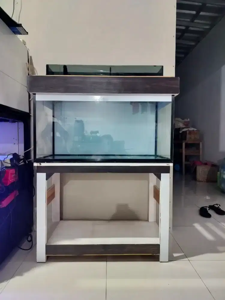 Aquarium minimalis