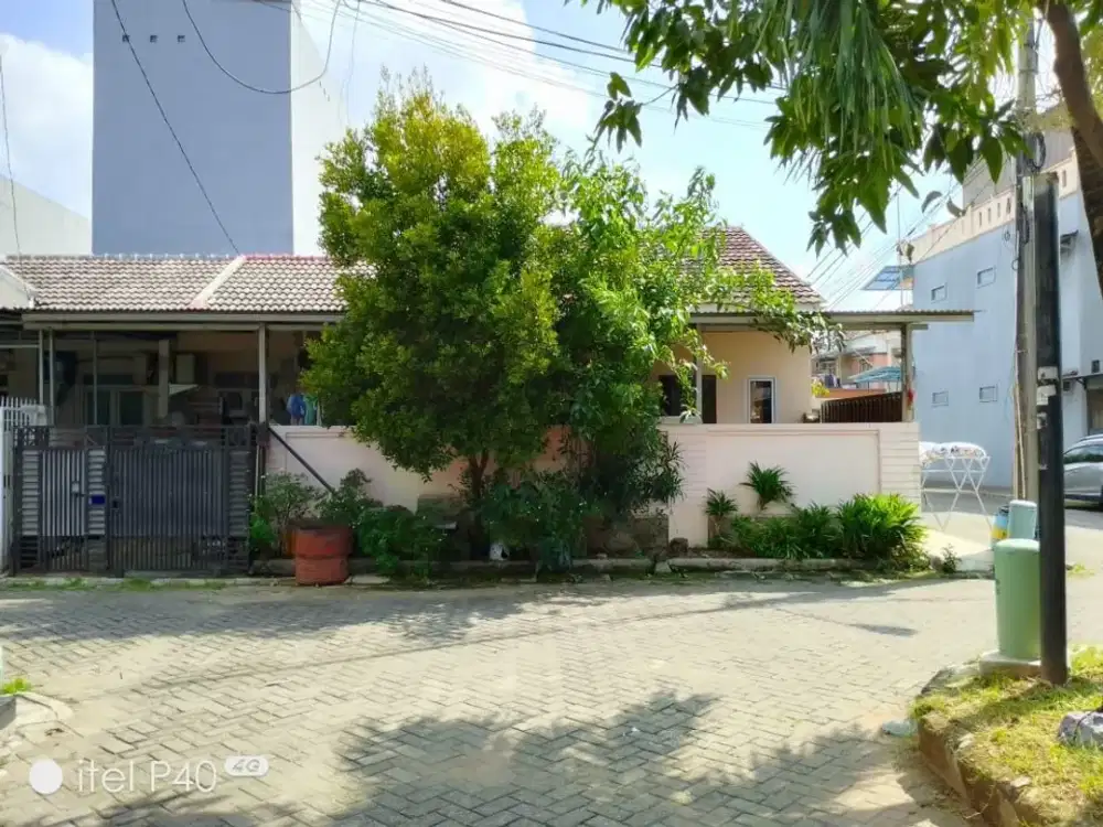 Rumah Hook Tanah Lebar di Poris Paradise