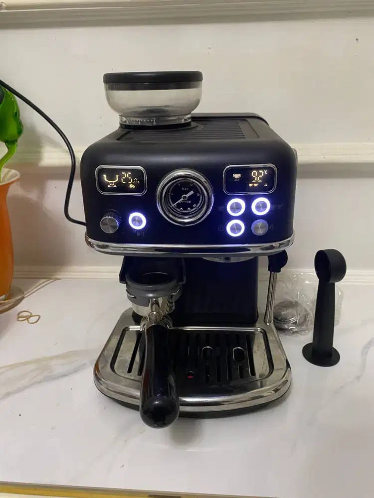 Mesin kopi dan grinder