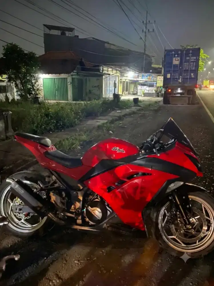 Jual Ninja 250 Fi 2014