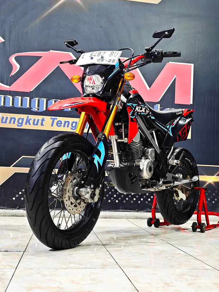 Klx Bf extrem 150cc bonus velg tapak lebar joss.Anugerah motor rungkut