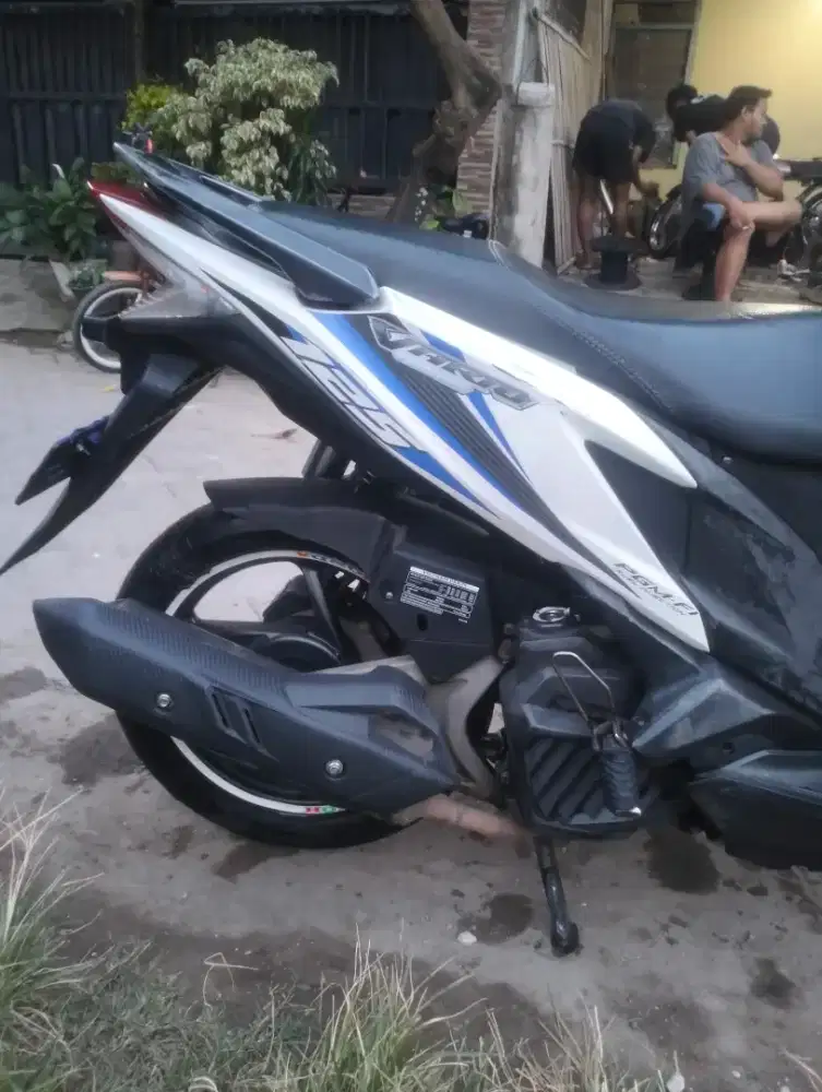 Di jual Vario kzr tahun 2013 harga 7juta net