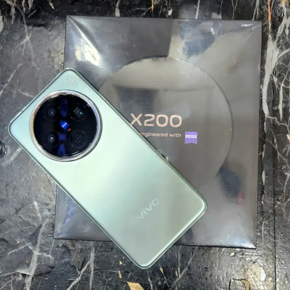 Vivo X200 12/256gb, Garansi Juni 2027 pemakaian singkat like new