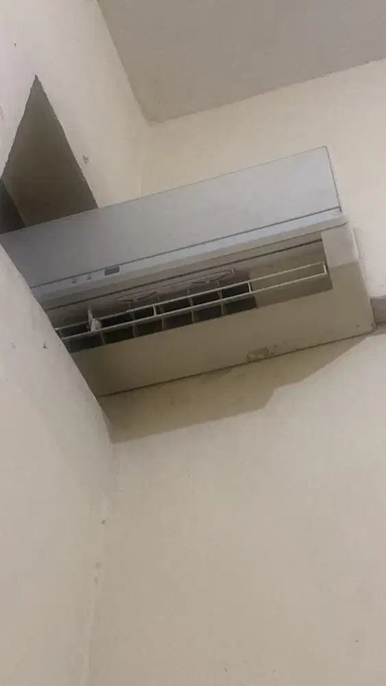Jual cepet AC DAIKIN 1 pk