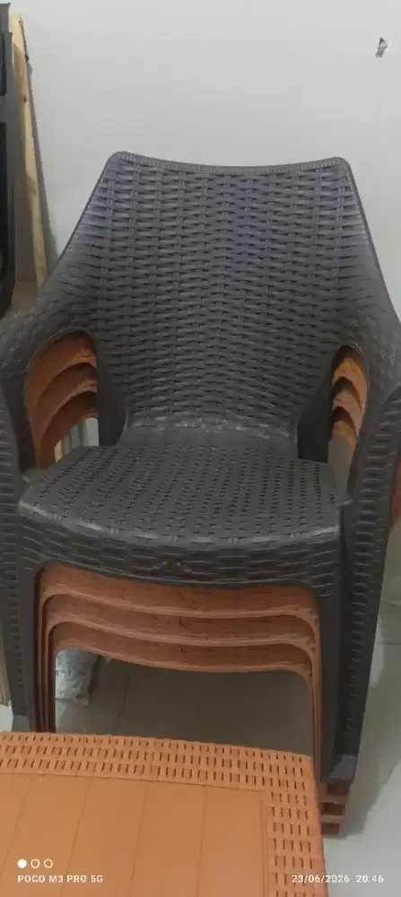 Kursi plastik merk olymplast
