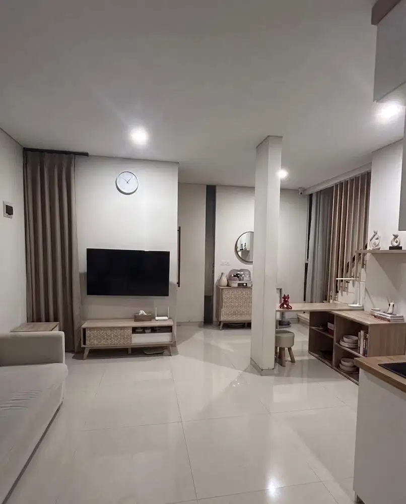 DISEWAKAN RUMAH FULL FURNISHED CIPAYUNG - DEKAT TMII & JORR