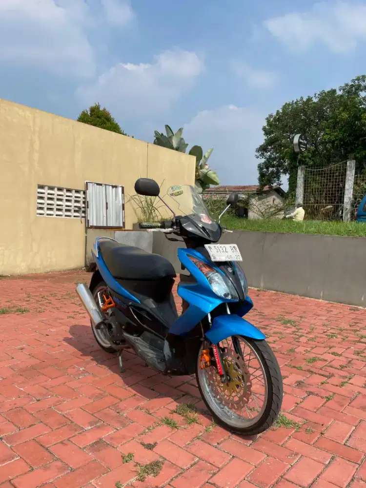 suzuki skywave 2011