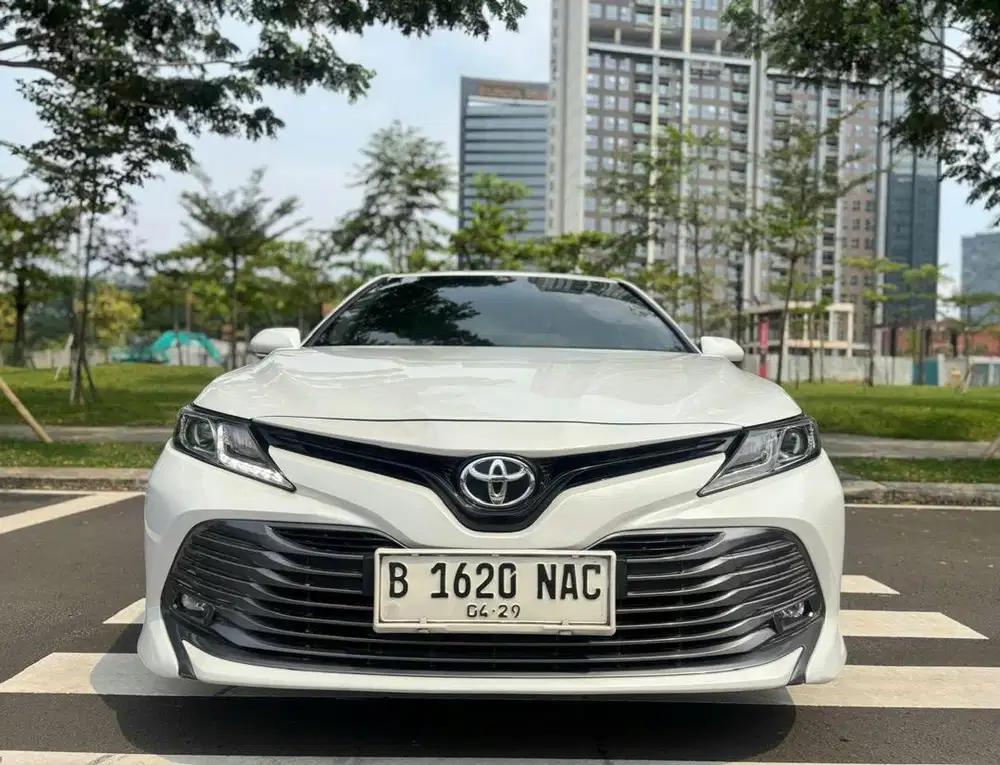 [ HARGA CASH ] Toyota Camry V 2019 Matic
