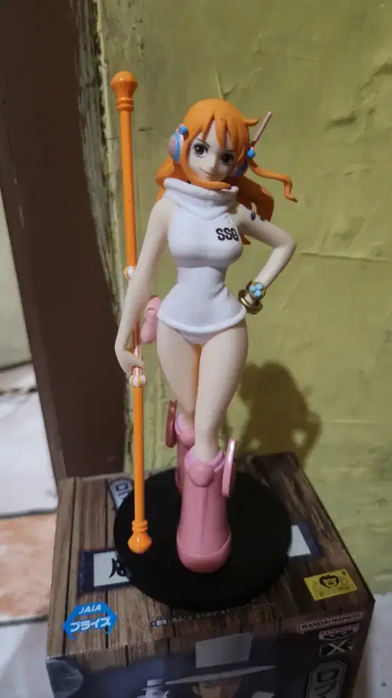 Dxf one piece misb bib loose mib