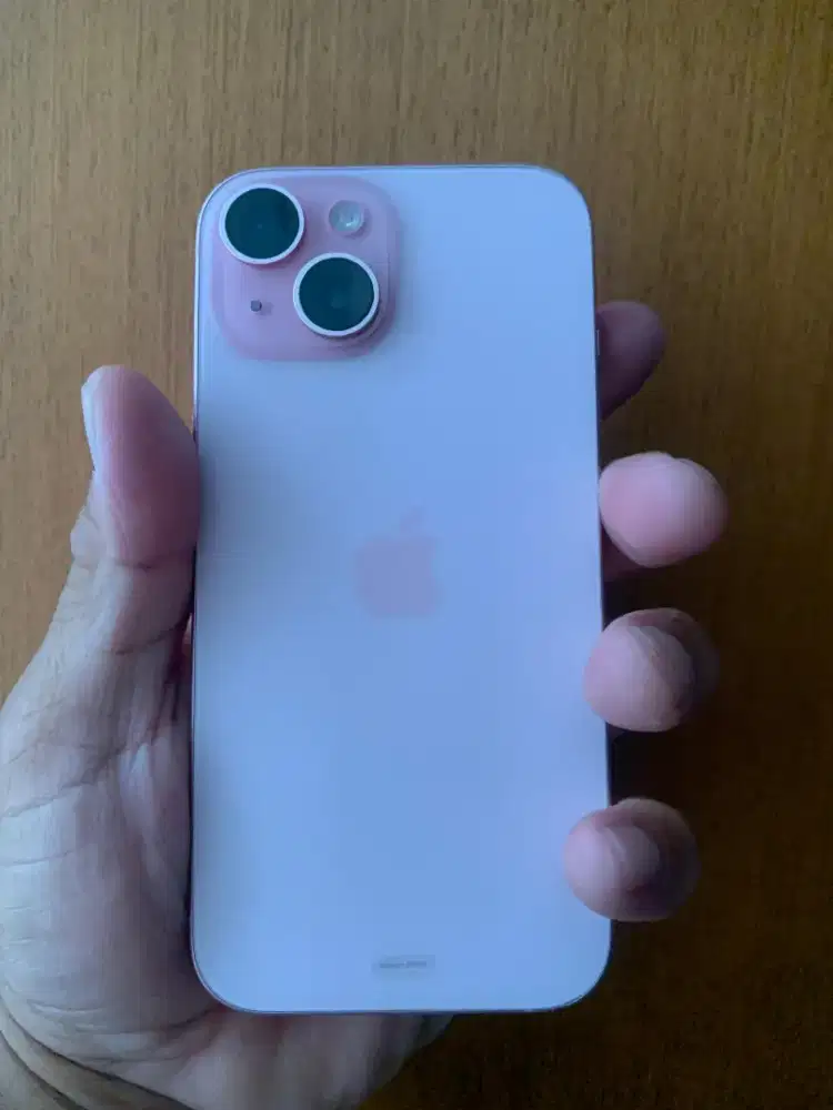 Iphone 15 128 garansi resmi
