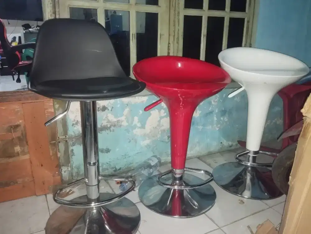 Bangku Cafe Baru