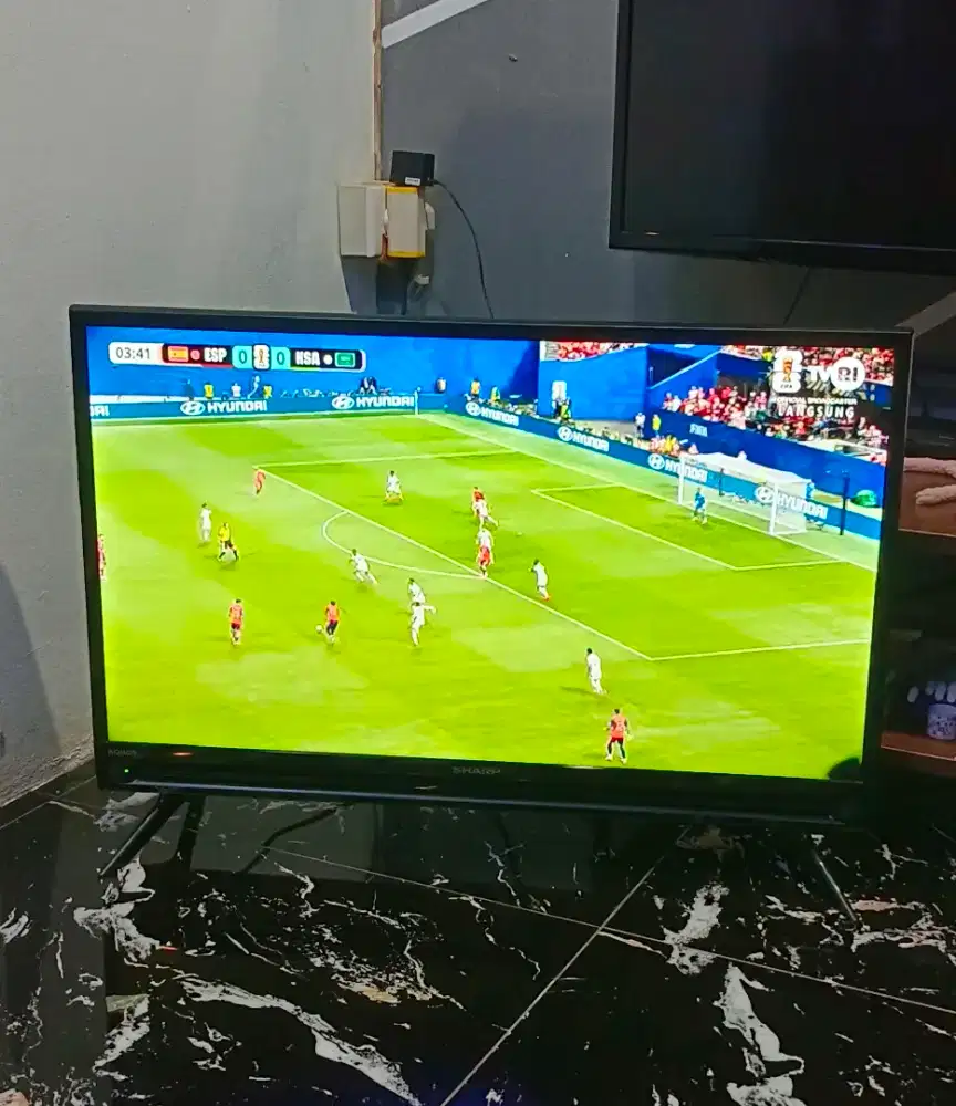 TV LED Sharp Aquis 32inc