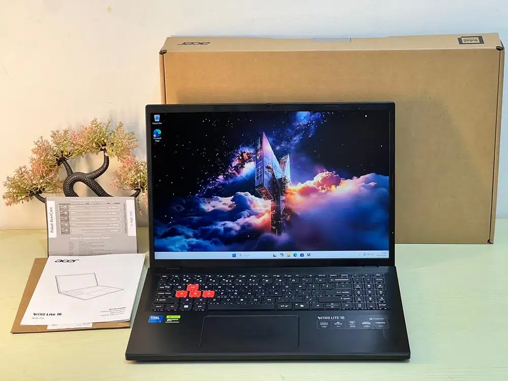 Acer Nitro Lite 16 Core 5 210H RTX 3050 6 GB RAM 8 SSD 512 Garansi On