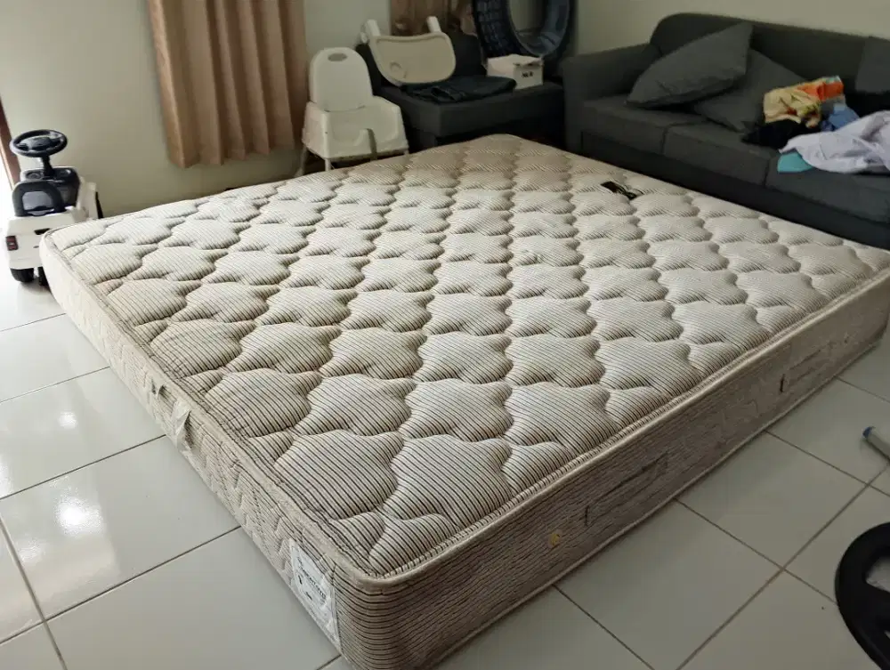springbed Serta ex hotel
