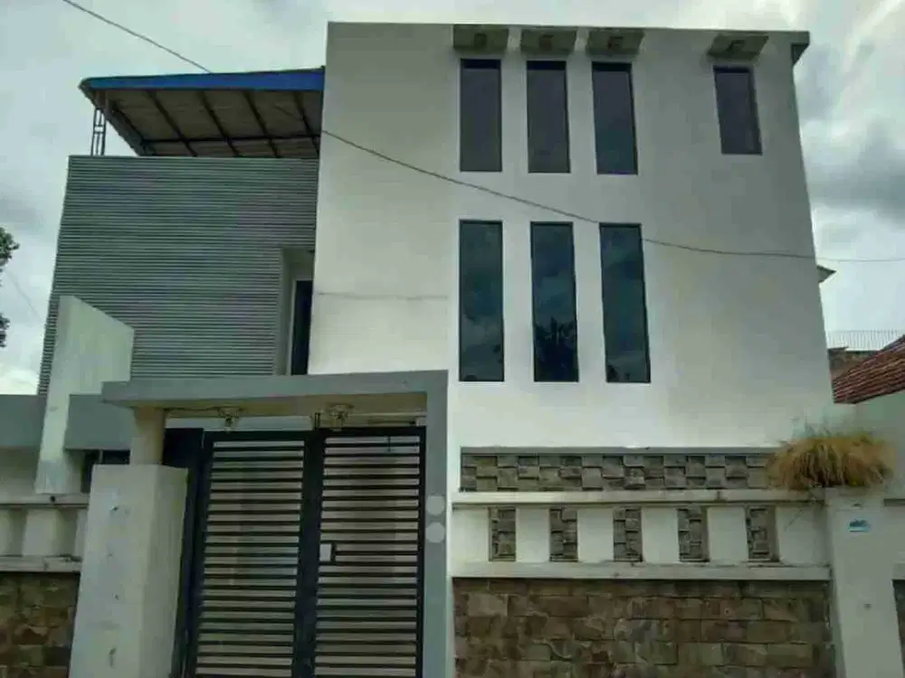 Dijual Murah Villa Jl. Sabaruddin Simp. Jl. Emas