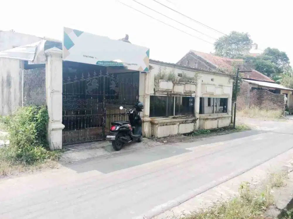 Rumah Luas Hitung Tanah Lokasi Strategis Dekat Kampus UIN (AR)