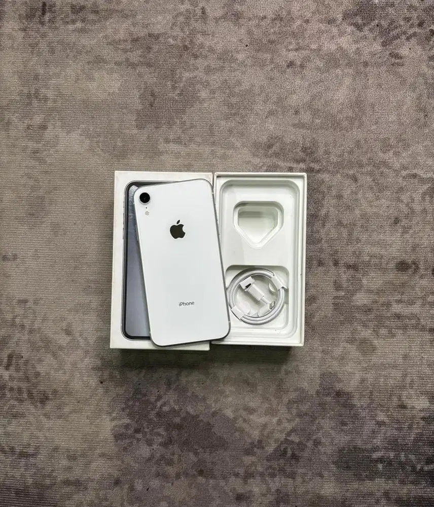 iPhone XR 64GB All Provider