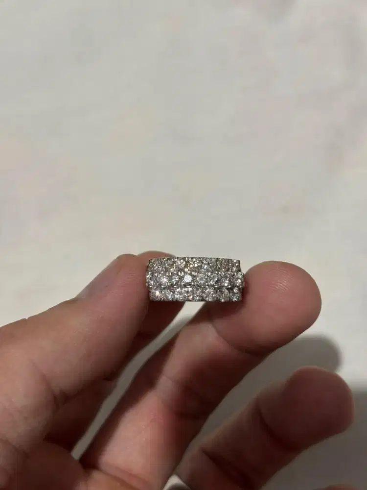 Natural Diamond ( berlian )