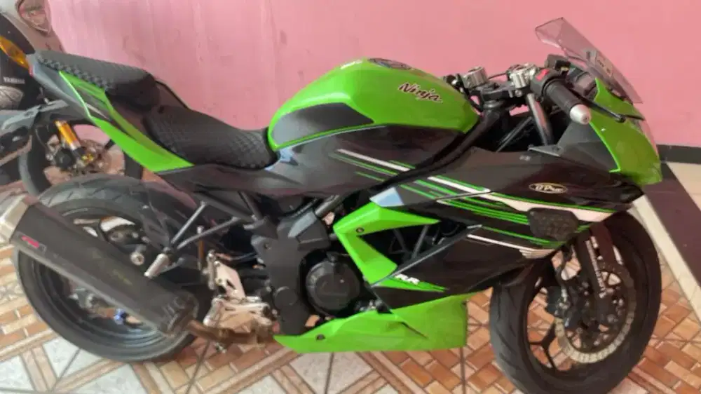 Jual motor kesayangan Ninja RR mono 1slinder 250c