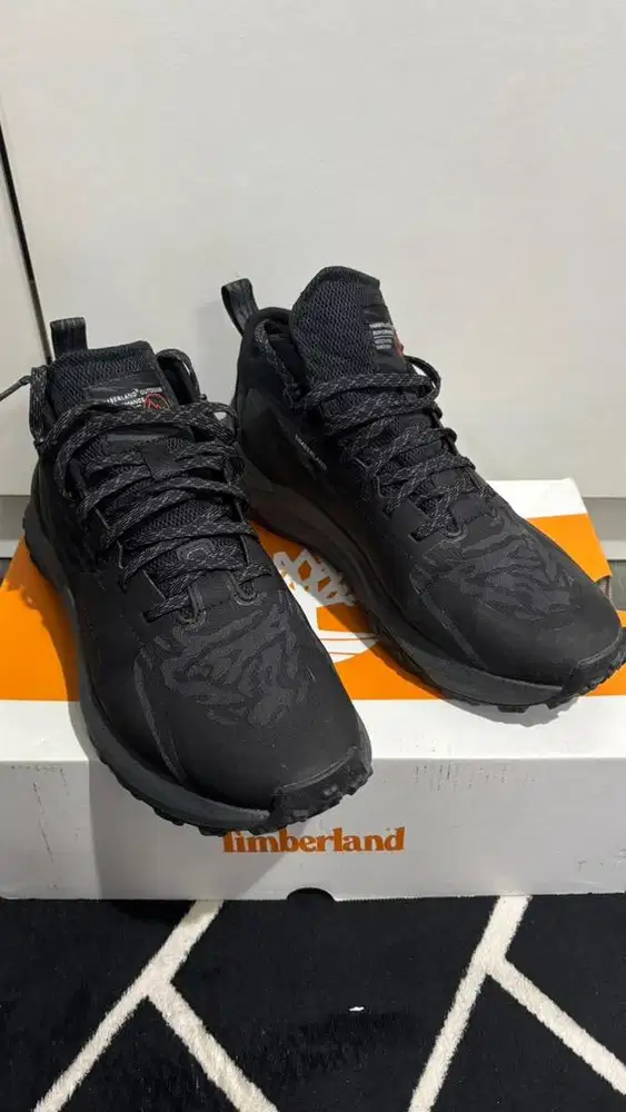 SEPATU TIMBERLAND ORIGINAL SNEAKER KASUAL KETS SPORTY TM78