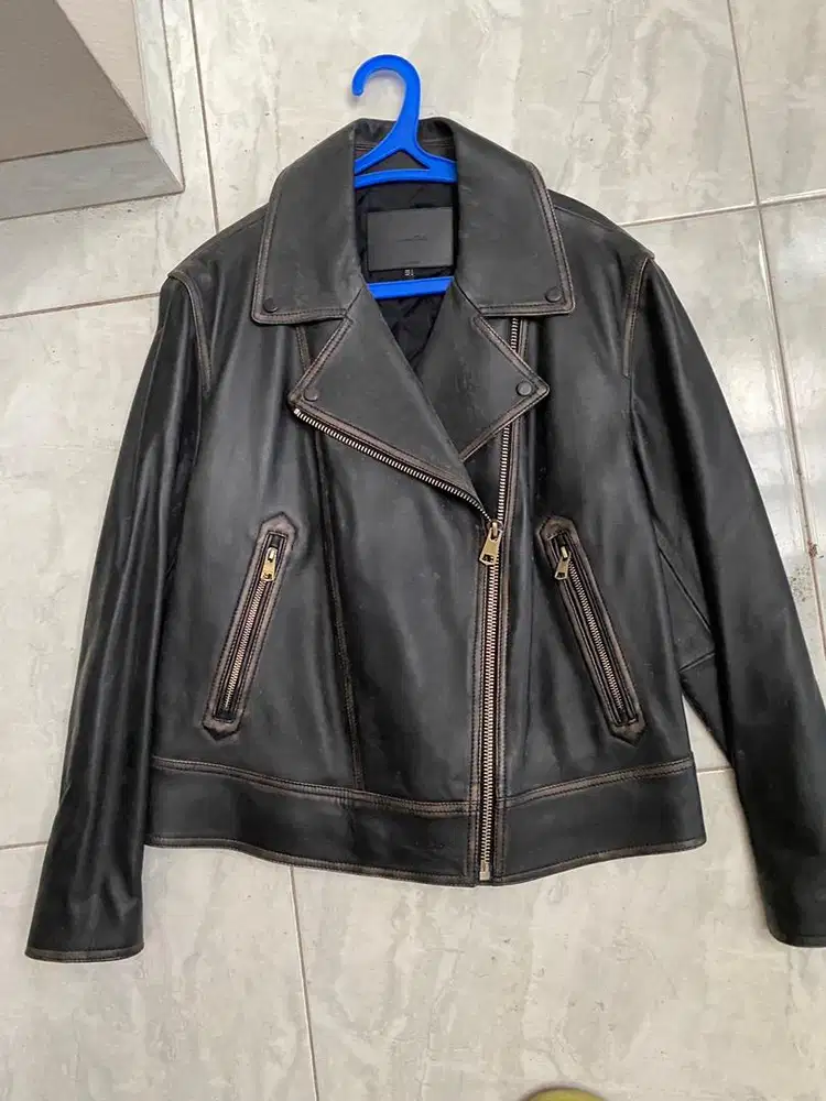 Jaket kulit Massimo Dutti