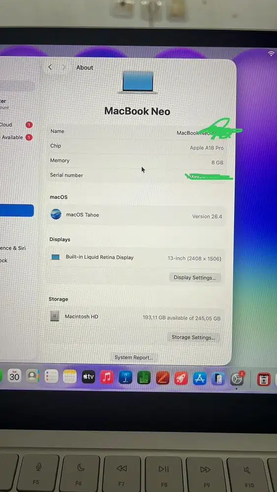 Macbook neo 8/256 gb silver