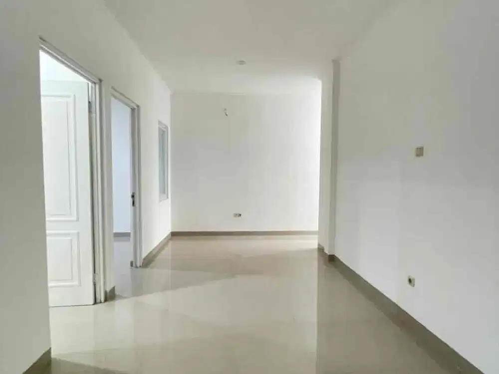 Jual Murah Rumah Dua Lantai Baru Renov Kota Wisata Cibubur