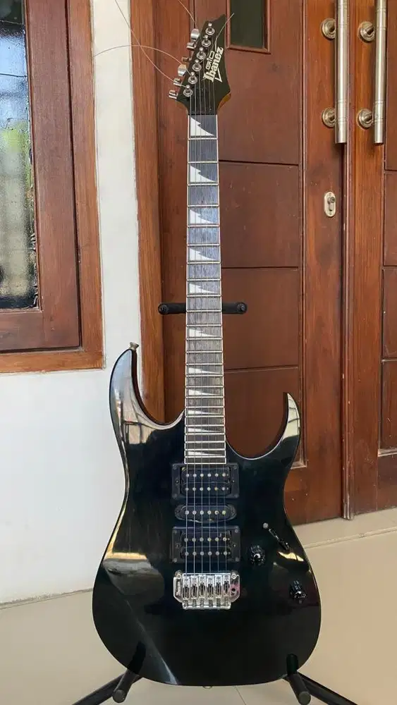 Gitar ibanez gio semi up down original