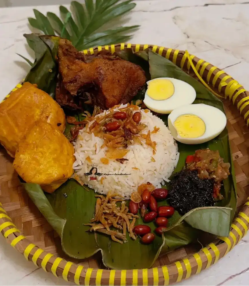 Dibutuhkan Ahli Masak Nasi Uduk dan Gorengan