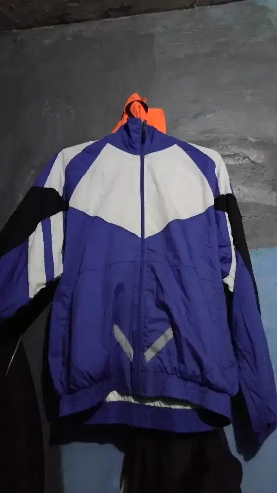 Jaket color block
