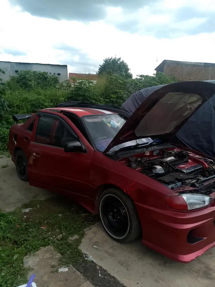 Hyundai Elantra 1997 Bensin