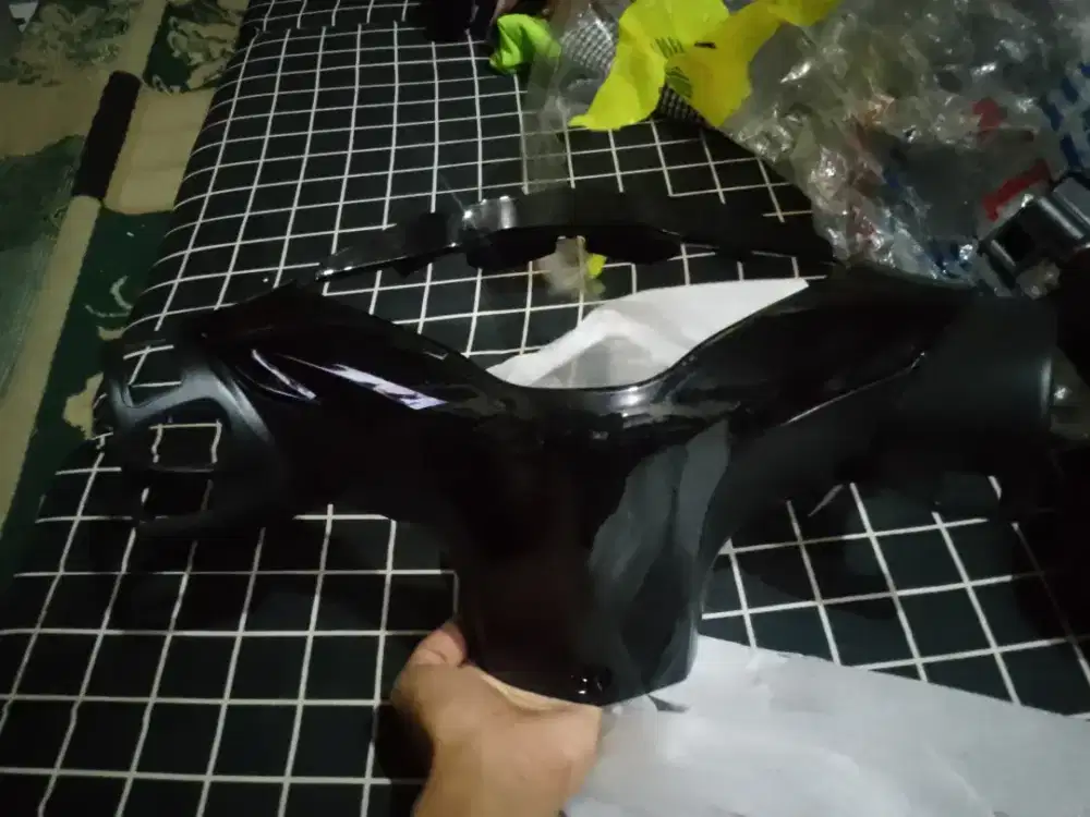 Batok belakang supra x 125 helm in win