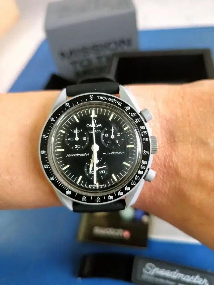 Omega x Swatch Moonphase Speedmaster Snoopy Black Fullset Original